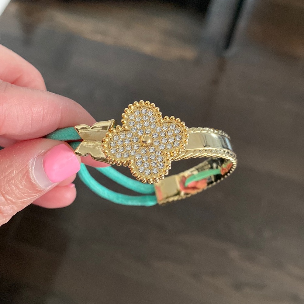 Clover with Cz Bracelet